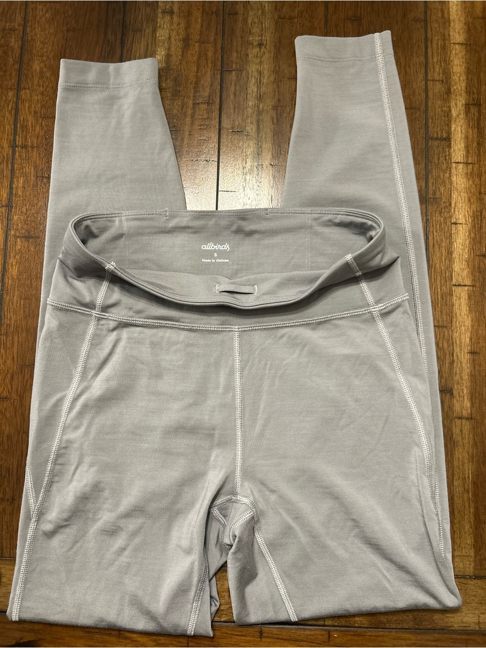 allbirds Light Gray High-Waist Leggings size small